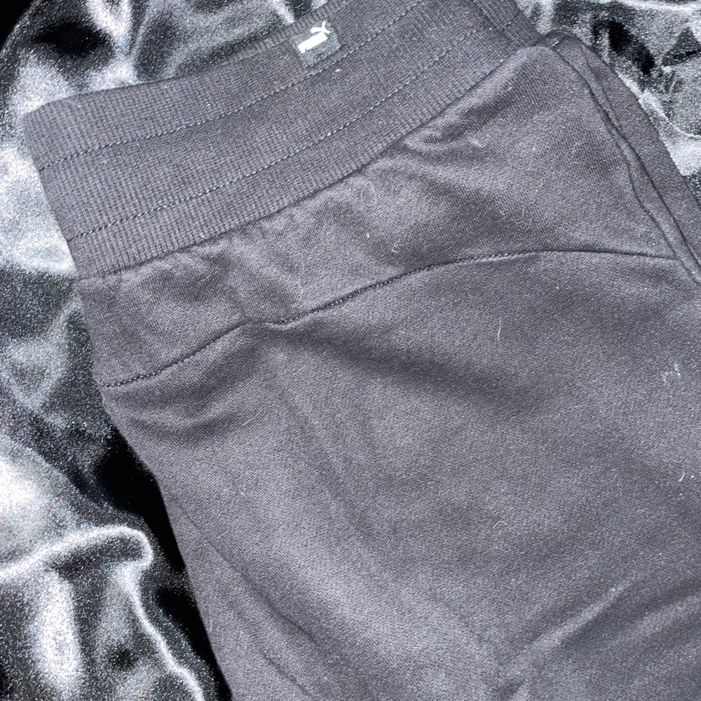 PUMA Sweatpants - Picture 2 of 3
